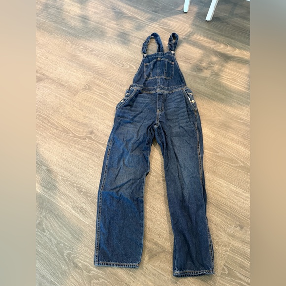Old Navy Women’s Sz 8 Dark Blue Denim Overalls - Picture 1 of 6